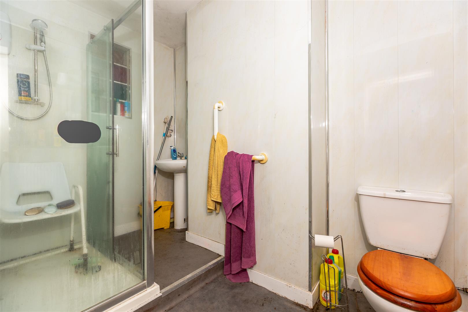 Heol Gwys, Upper Cwmtwrch, Swansea, SA9 2XH